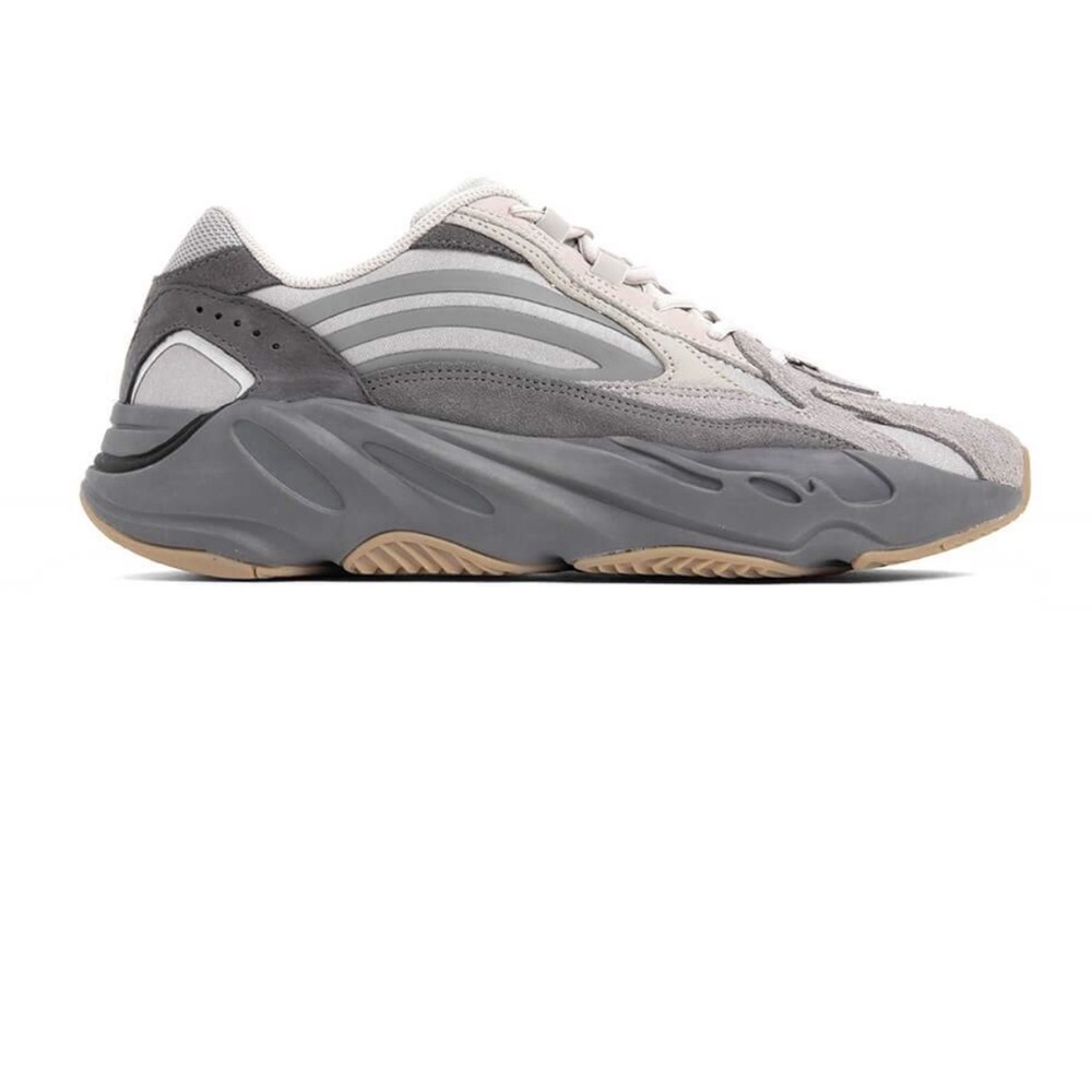 Yeezy Boost 700 V2 Tephra 9